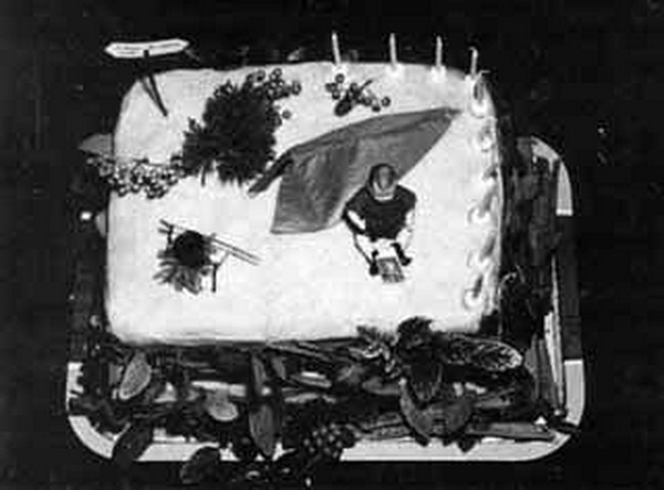 Birthday cake for the Melbourne Bushwalkers' 10th anniversary, April 1950.